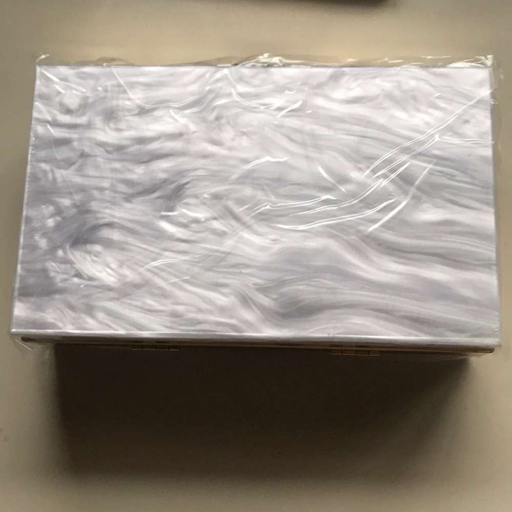 Box of Style- Rachel Zoe- box clutch